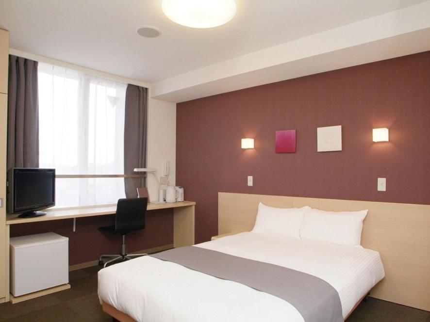 Quad Inn Йокоте Номер фото